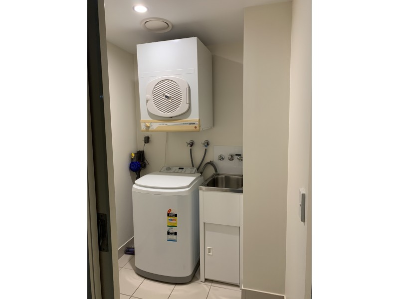 730/12 Gregory St, Westcourt QLD 4870