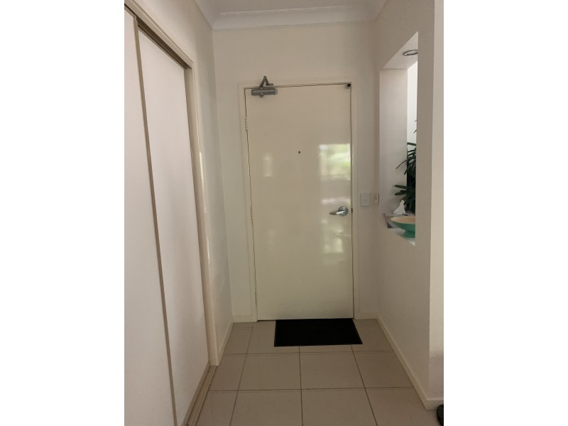 730/12 Gregory St, Westcourt QLD 4870