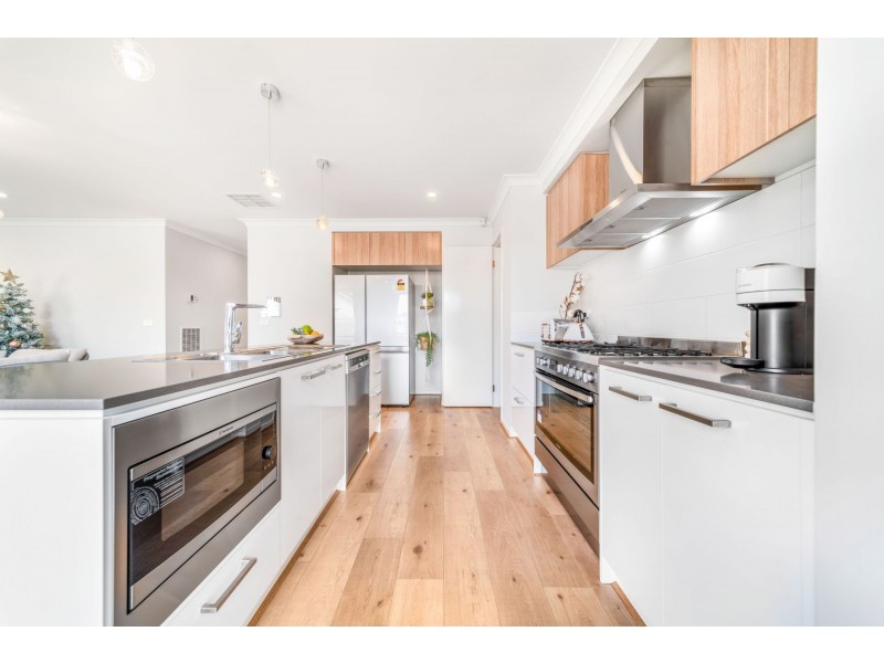 10B Pioneer Court, Werribee VIC 3030