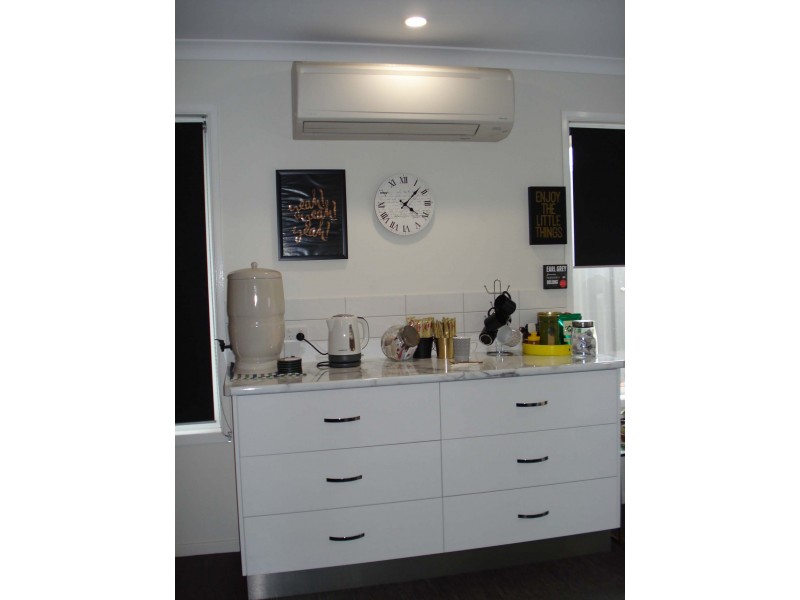8 Karebo Close, Darling Heights QLD 4350