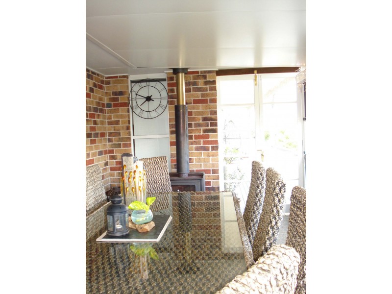 8 Karebo Close, Darling Heights QLD 4350