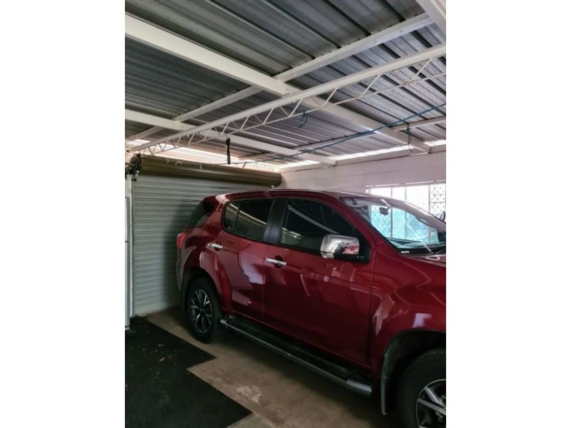 25 Nicklin St, Moura QLD 4718