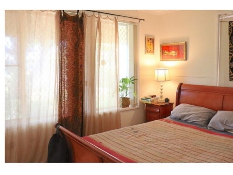 11 De Grey Crescent, Dampier WA 6713