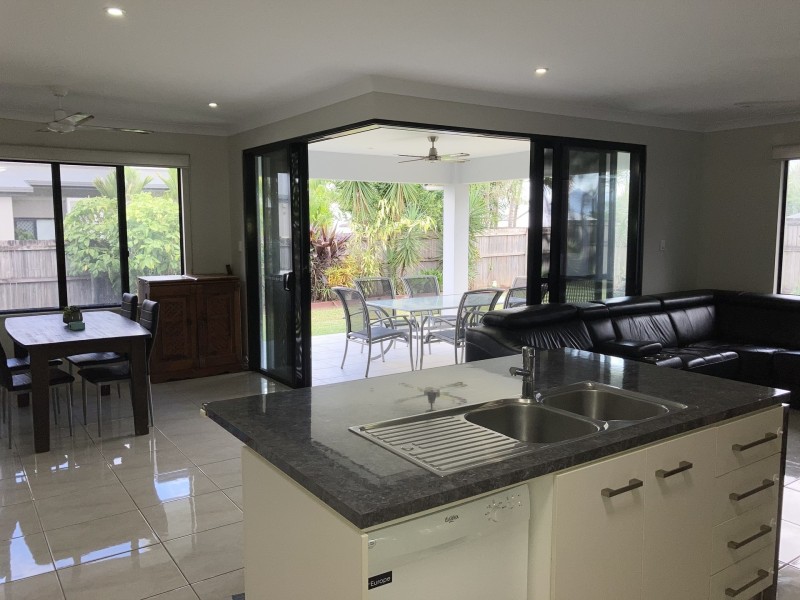 23 Ainscow Drive, Bentley Park QLD 4869