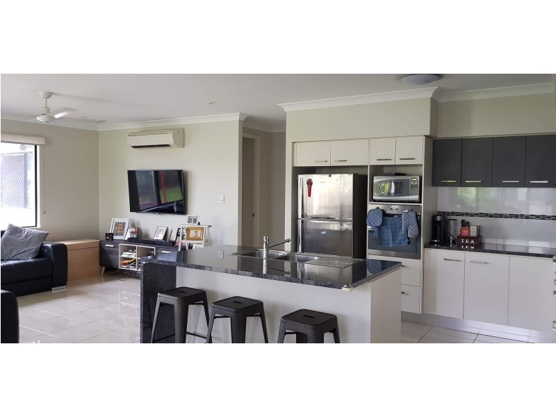 23 Ainscow Drive, Bentley Park QLD 4869