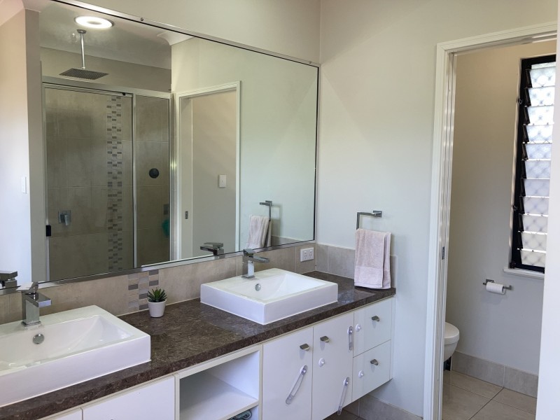 23 Ainscow Drive, Bentley Park QLD 4869