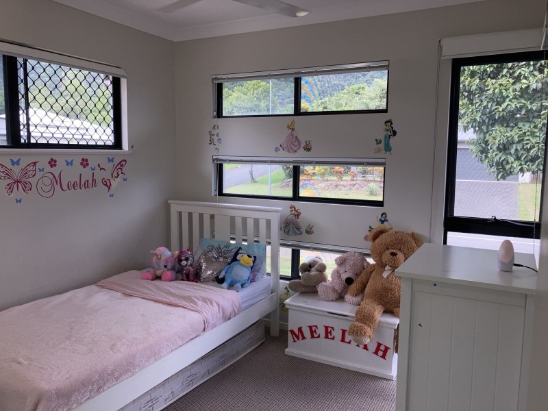23 Ainscow Drive, Bentley Park QLD 4869