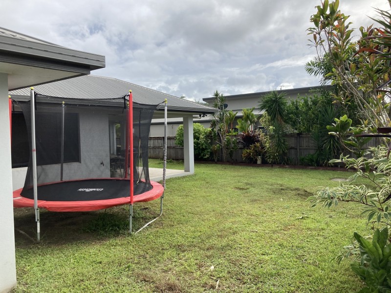23 Ainscow Drive, Bentley Park QLD 4869