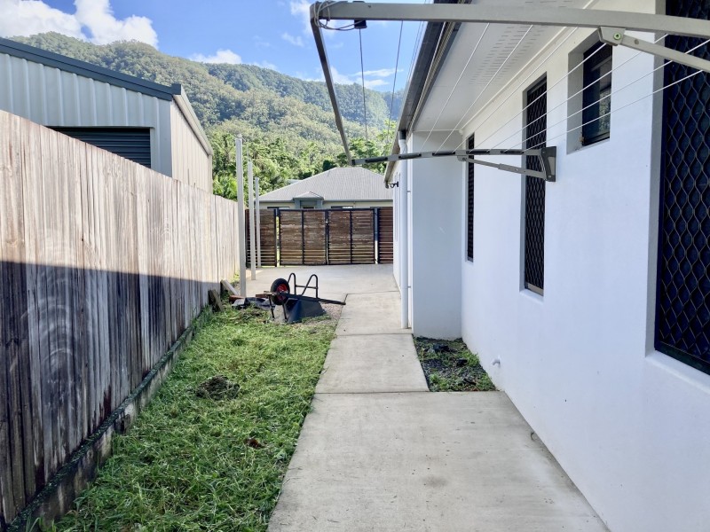 23 Ainscow Drive, Bentley Park QLD 4869