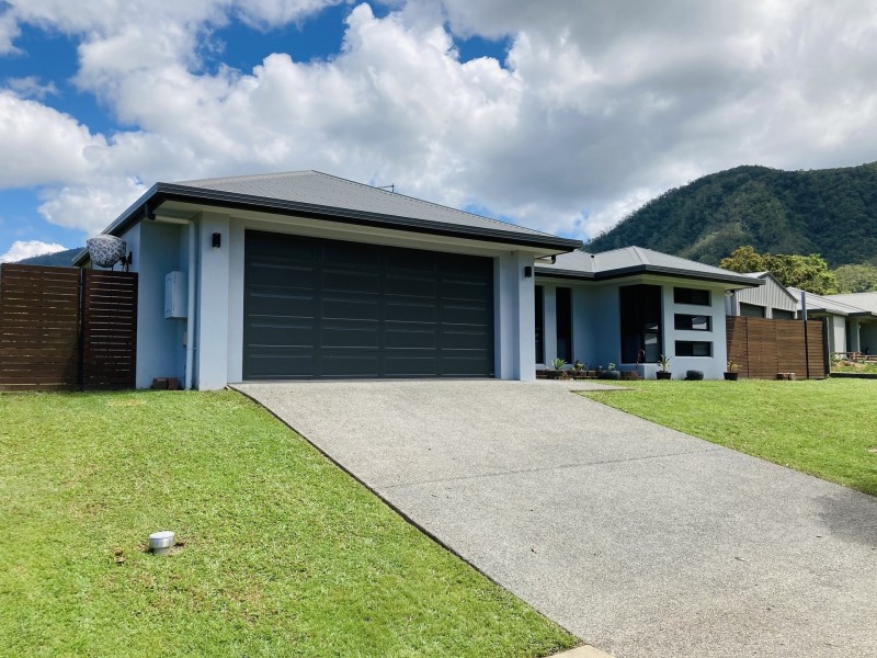 23 Ainscow Drive, Bentley Park QLD 4869