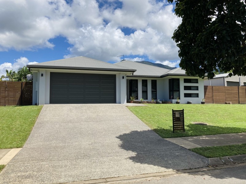 23 Ainscow Drive, Bentley Park QLD 4869