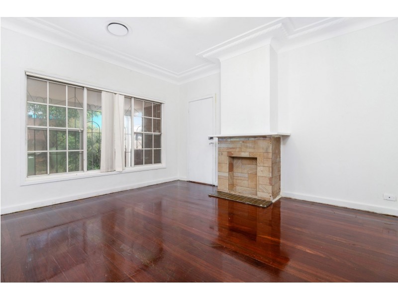 537 Woodville Road, Guildford NSW 2161