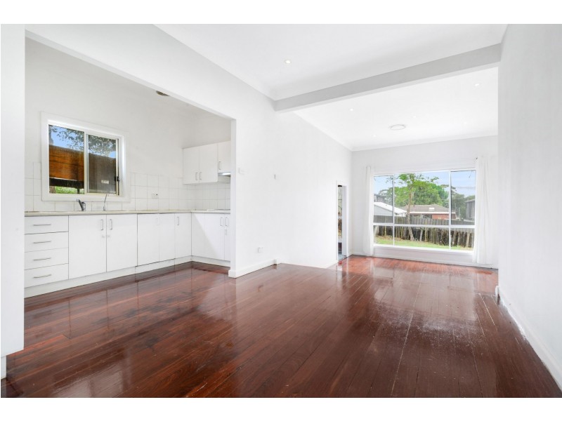 537 Woodville Road, Guildford NSW 2161