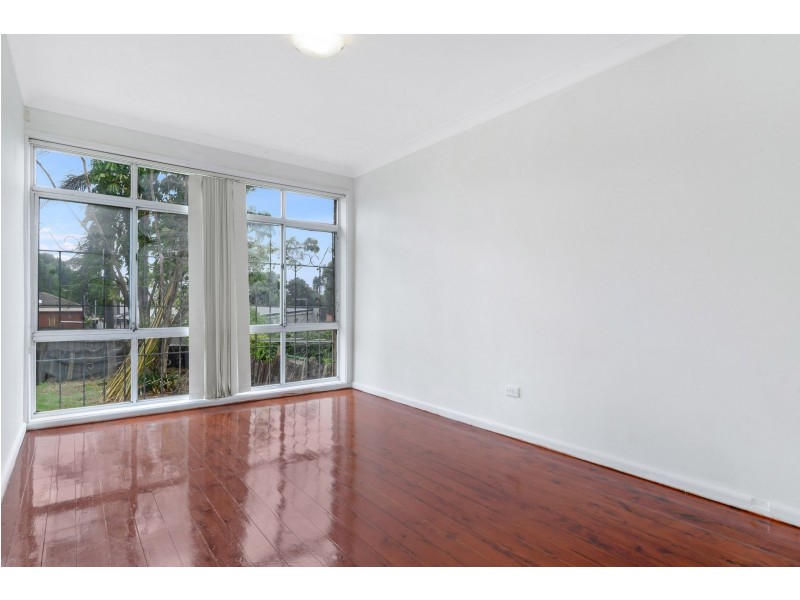 537 Woodville Road, Guildford NSW 2161