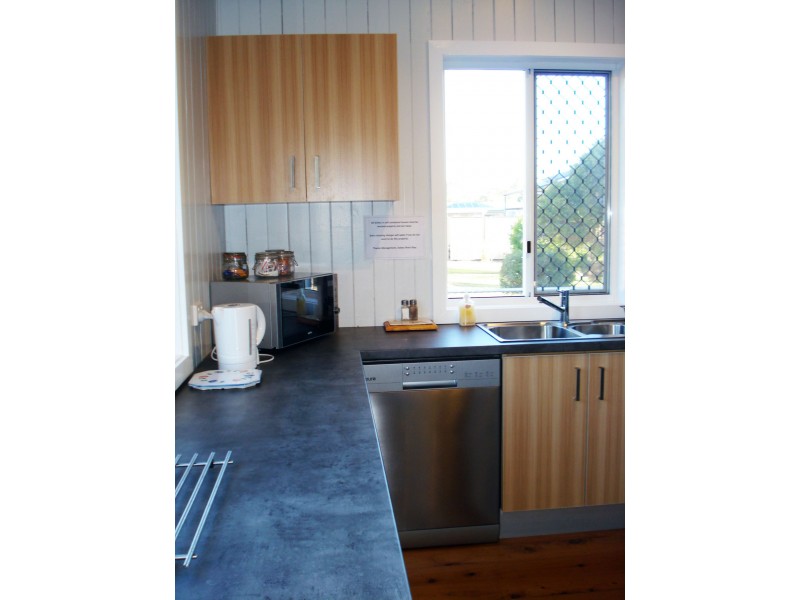 48 Campbell Street, Oakey QLD 4401