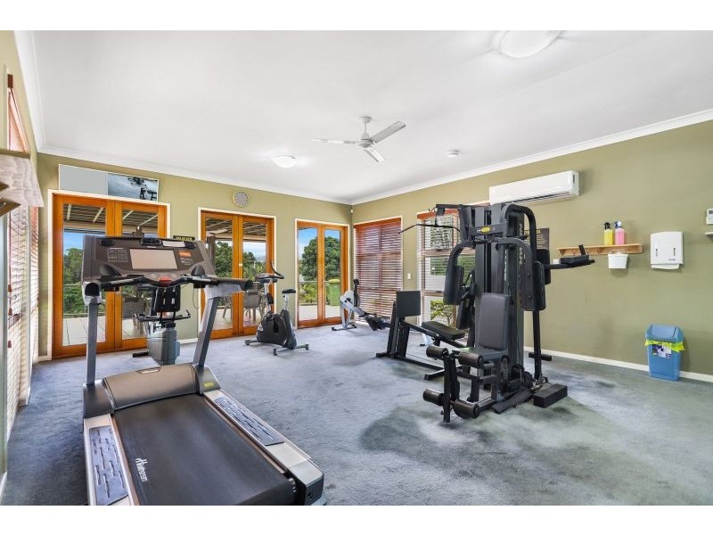174 Easthill Drive, Robina QLD 4226