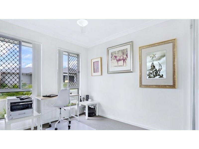 44 Mount Edwards Street, Park Ridge QLD 4125