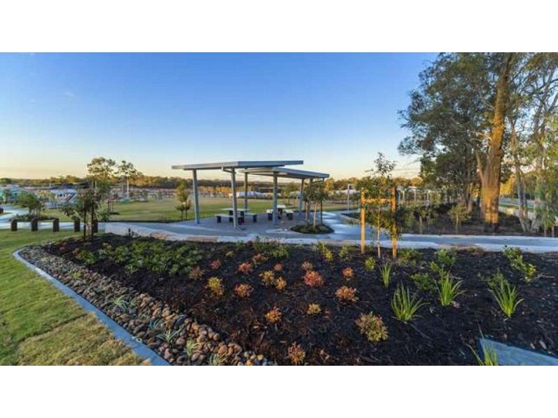 44 Mount Edwards Street, Park Ridge QLD 4125