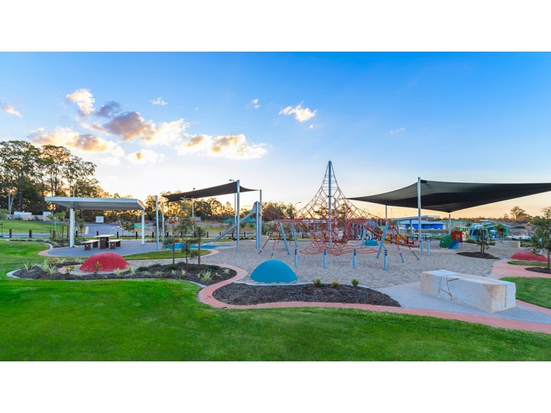 44 Mount Edwards Street, Park Ridge QLD 4125