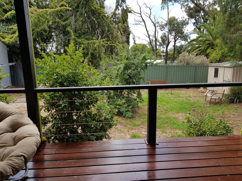 27 Nelson Street, California Gully VIC 3556