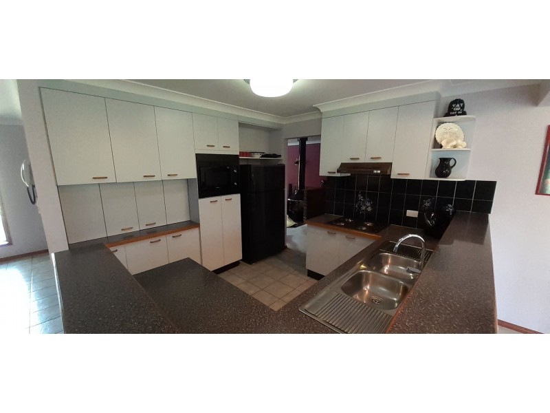 65 Vaughan Drive, Ormeau QLD 4208