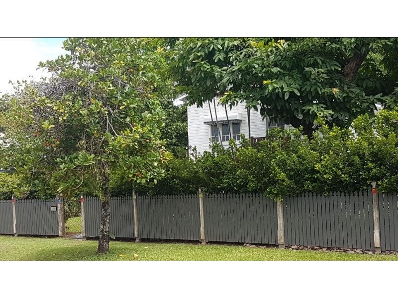 13 Palmerston Street, Aeroglen QLD 4870