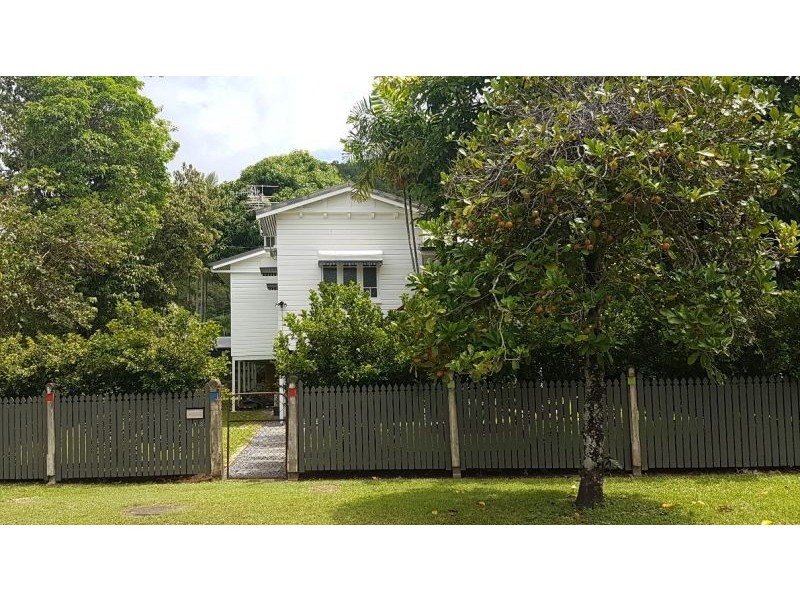 13 Palmerston Street, Aeroglen QLD 4870