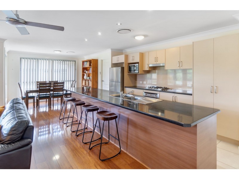 26 Broomfield Cres, Hunterview NSW 2330