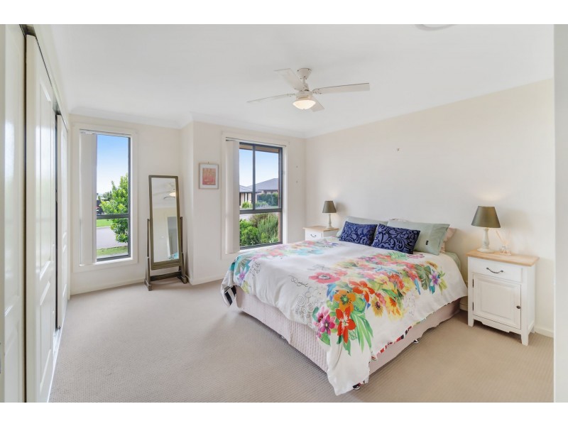 26 Broomfield Cres, Hunterview NSW 2330