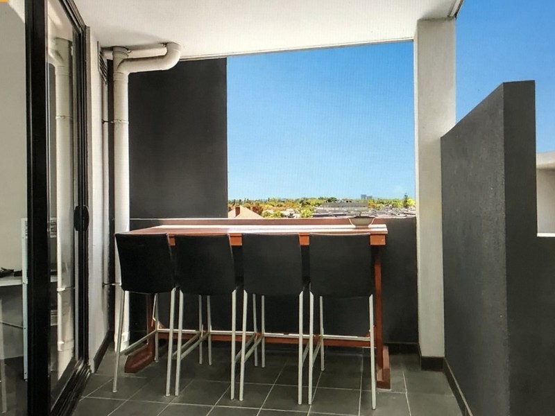 405/77 Nott street, Port Melbourne VIC 3207