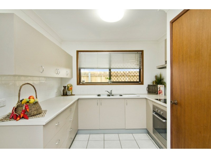 29 Sixth Avenue, Palm Beach QLD 4221