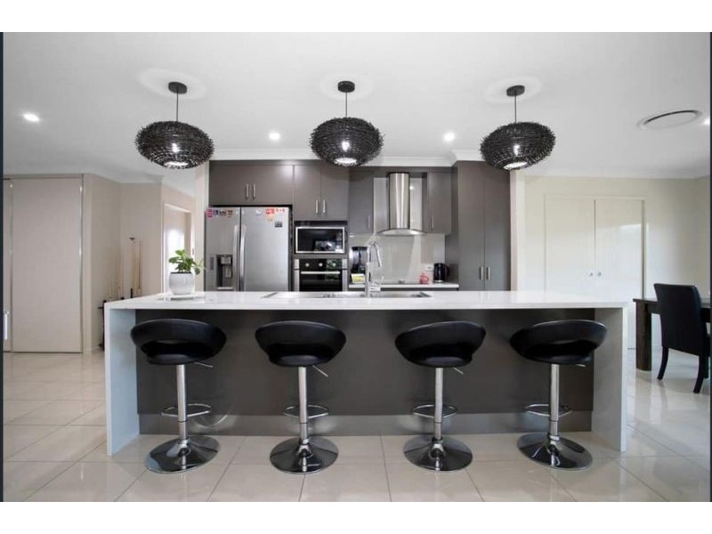 41 Kerrisdale Crescent, Beaconsfield QLD 4740