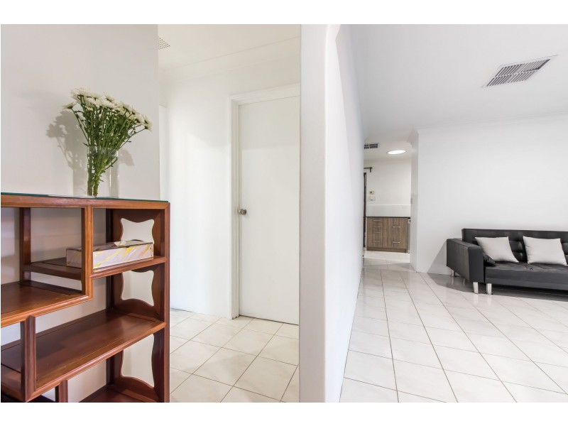 20/54 Hertha rd, Innaloo WA 6018