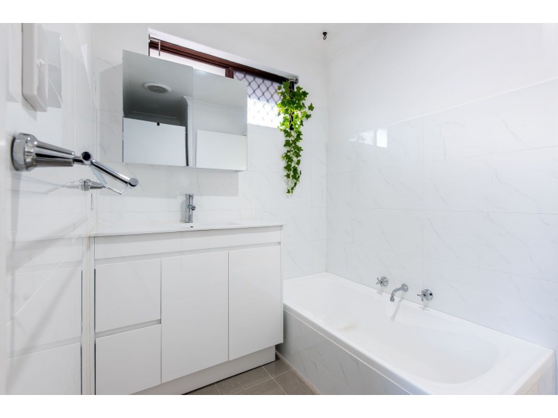 20/54 Hertha rd, Innaloo WA 6018