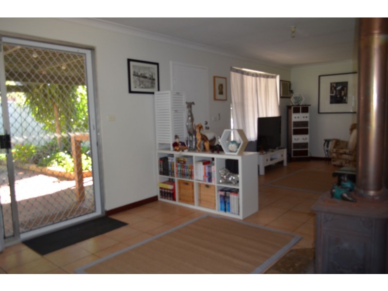 19 Prosser Way, Singleton WA 6175