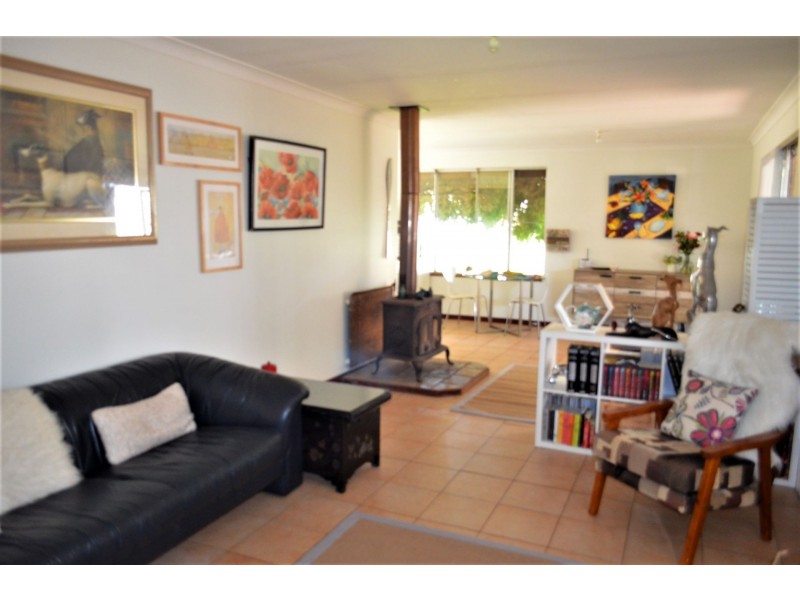19 Prosser Way, Singleton WA 6175