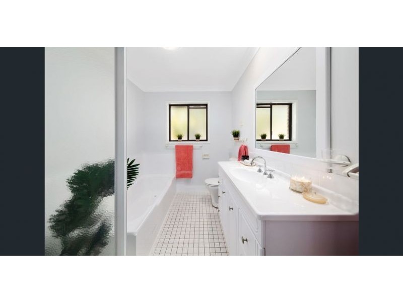 11 Belbowrie Close, Bangor NSW 2234