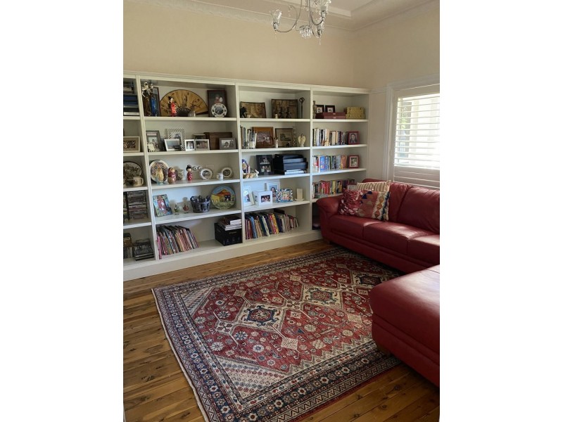 34 Carrathool Street, Griffith NSW 2680