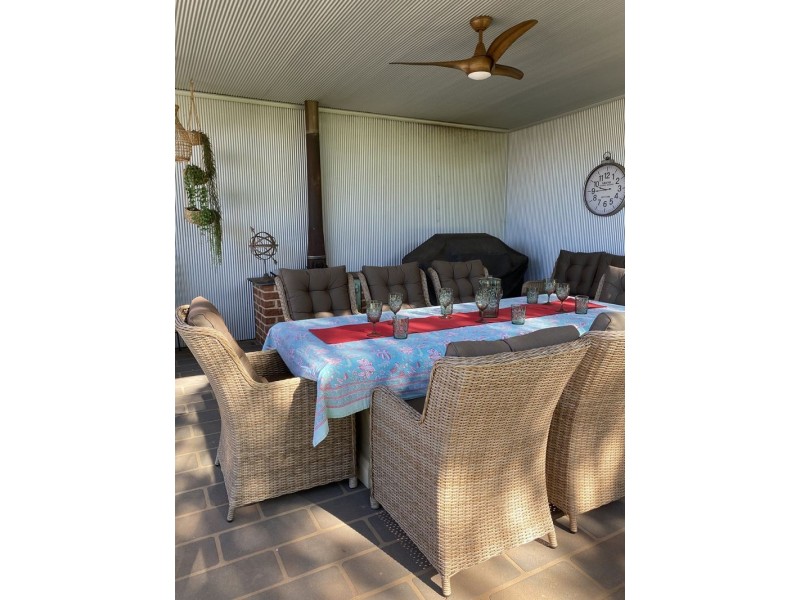 34 Carrathool Street, Griffith NSW 2680