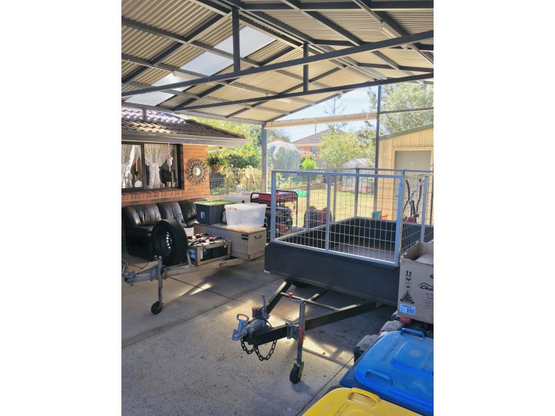 13 Hudson Place, Melton VIC 3337