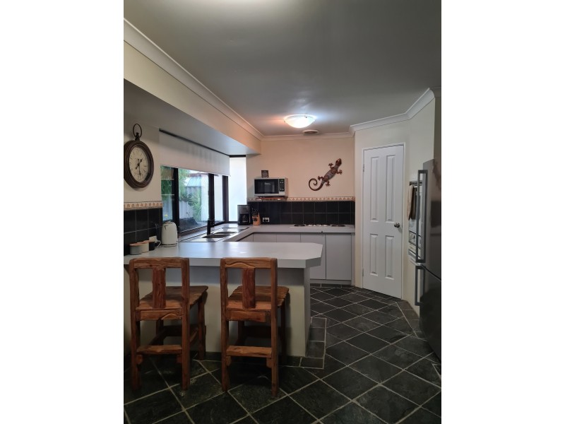 22 Caffra Close, Warnbro WA 6169