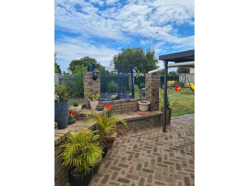 22 Caffra Close, Warnbro WA 6169