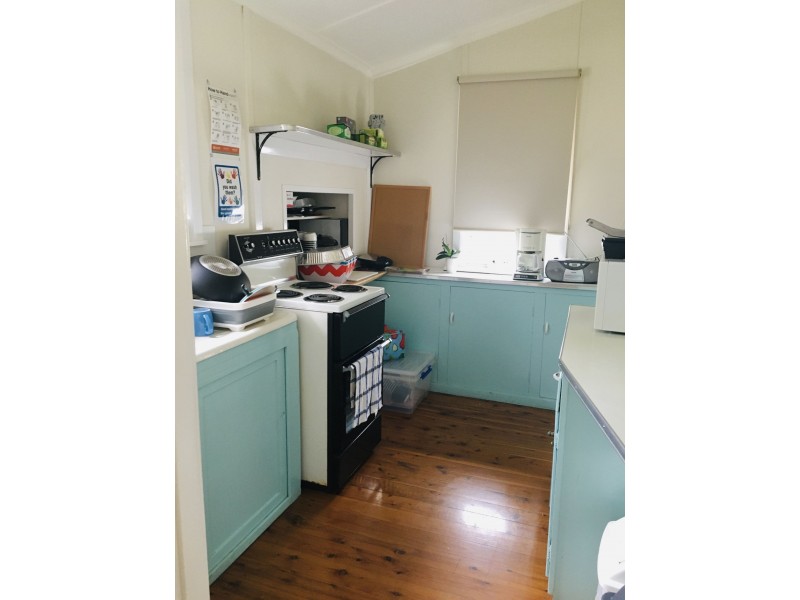 84 Murray St, Moruya NSW 2537