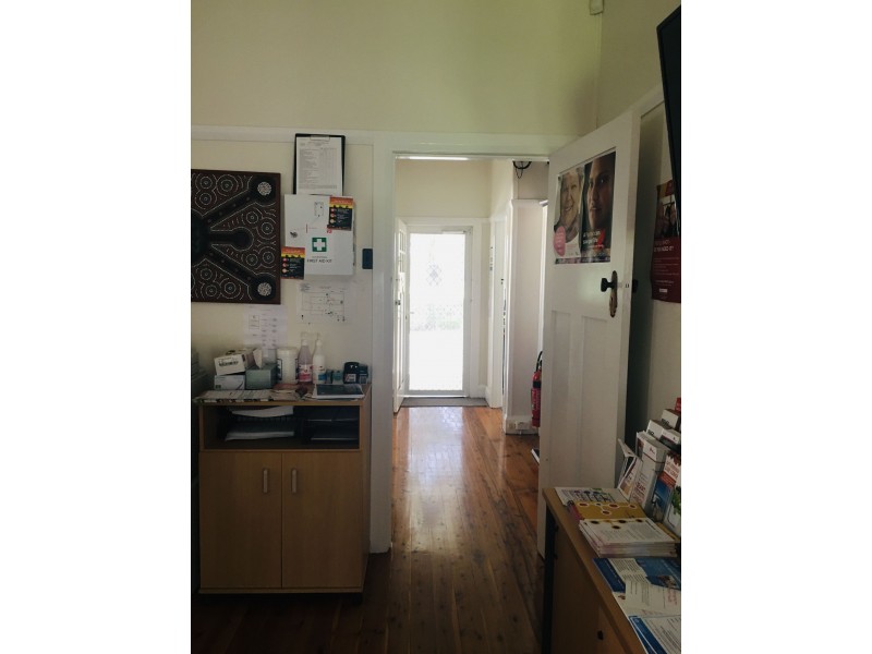 84 Murray St, Moruya NSW 2537