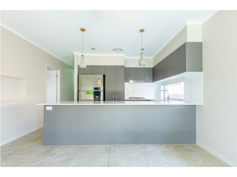 55 Wilderness CCT, Little Mountain QLD 4551