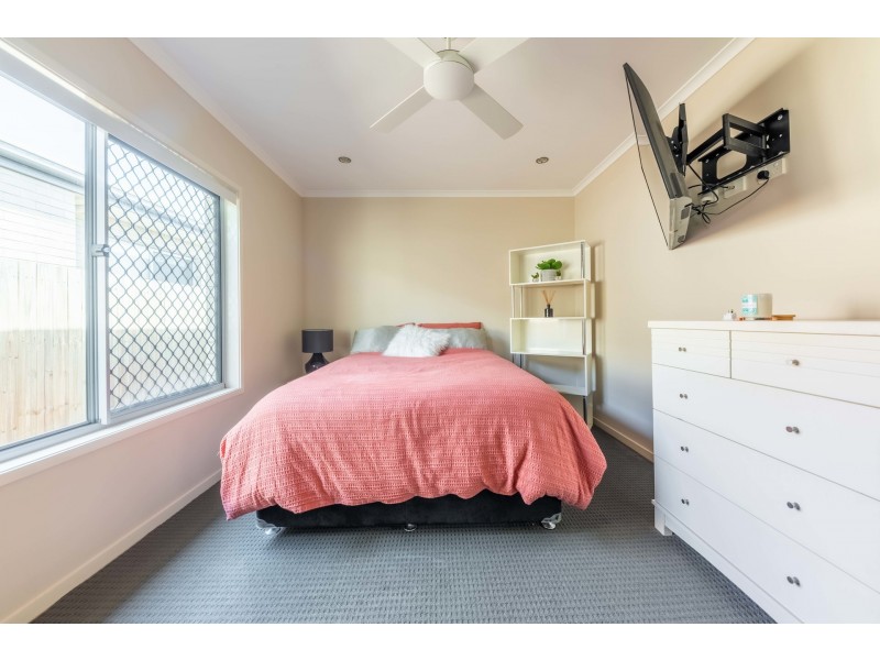 55 Wilderness CCT, Little Mountain QLD 4551