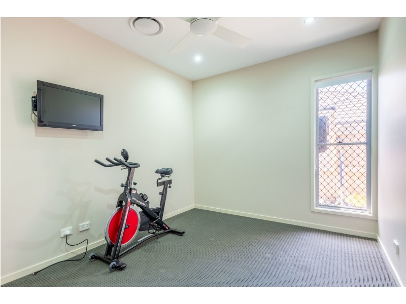 55 Wilderness CCT, Little Mountain QLD 4551