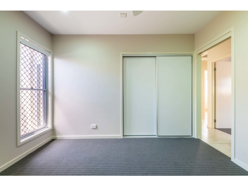 55 Wilderness CCT, Little Mountain QLD 4551