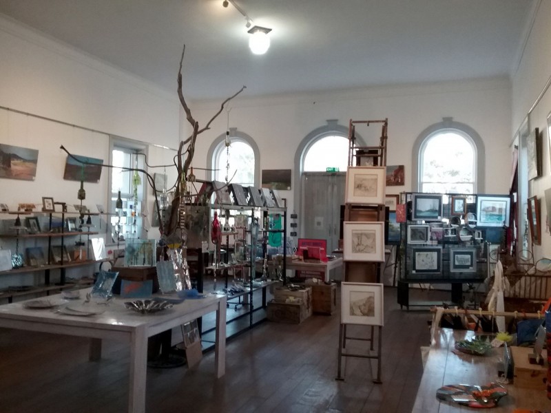 3 Joaquina St, York WA 6302