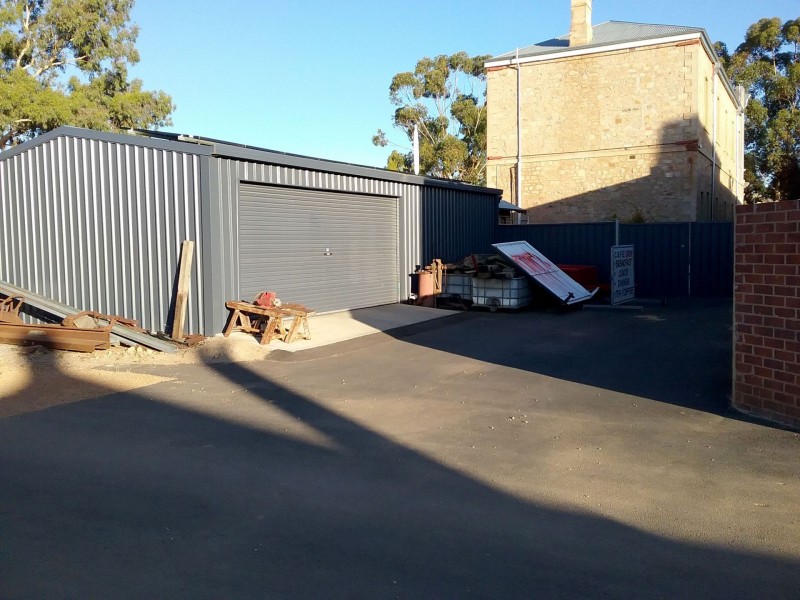 3 Joaquina St, York WA 6302